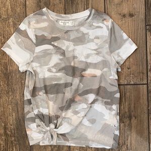 ABERCROMBIE KIDS GRAY/PINK CAMO SIDE TIE BASIC TEE SIZE 11/12